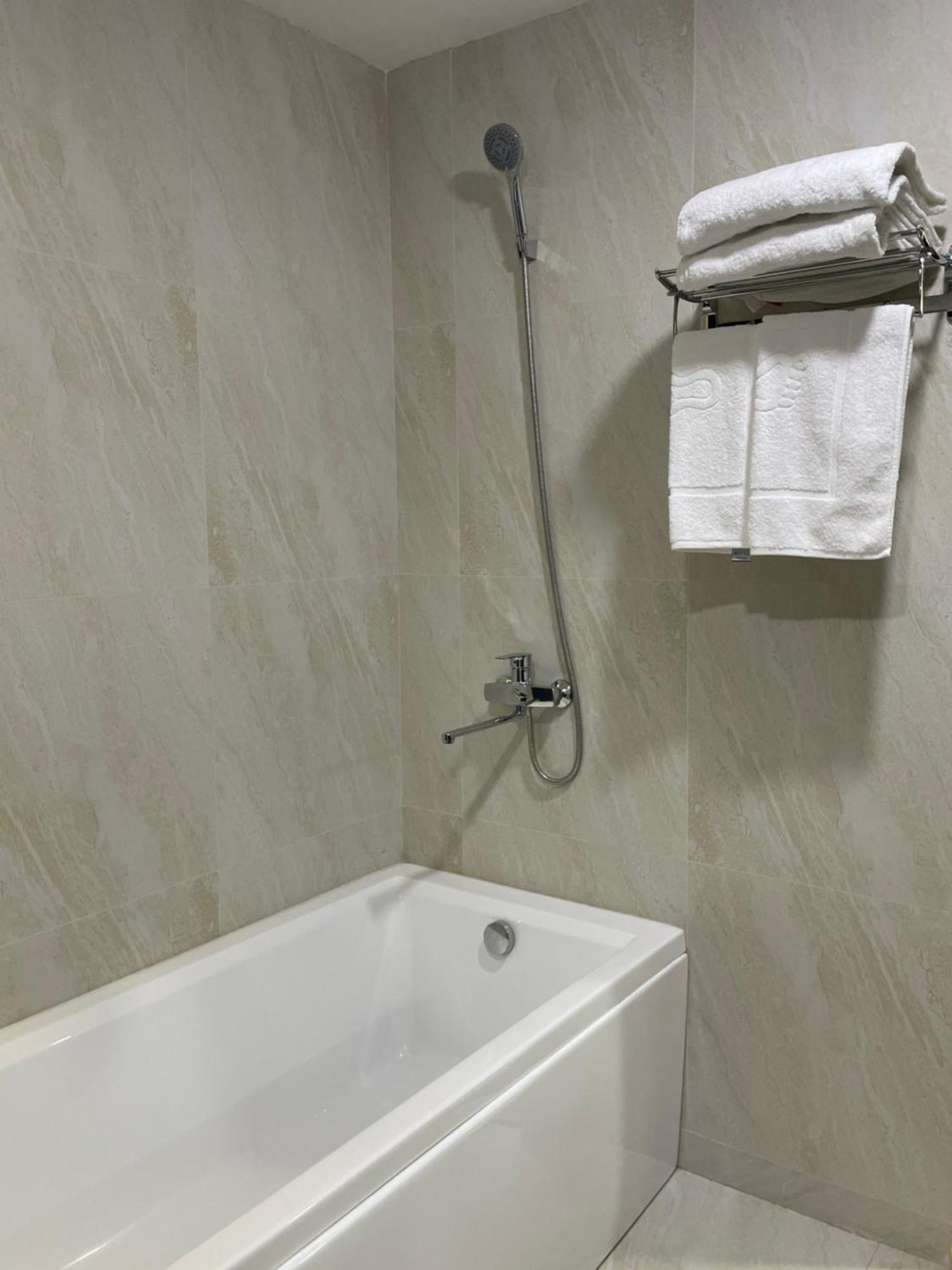 Asson Hotel Termez Buitenkant foto