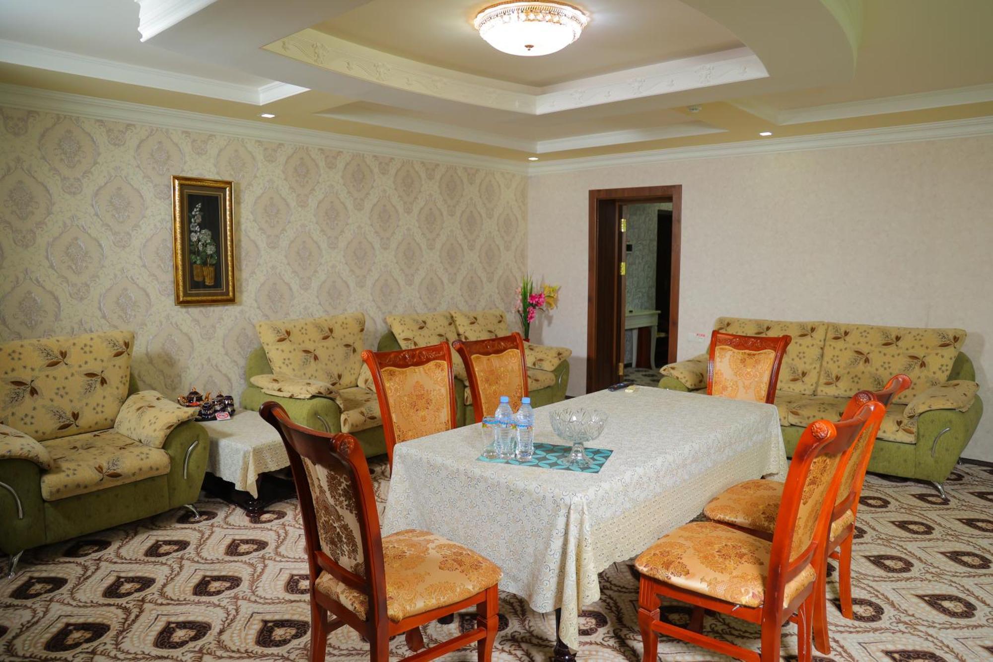 Asson Hotel Termez Buitenkant foto