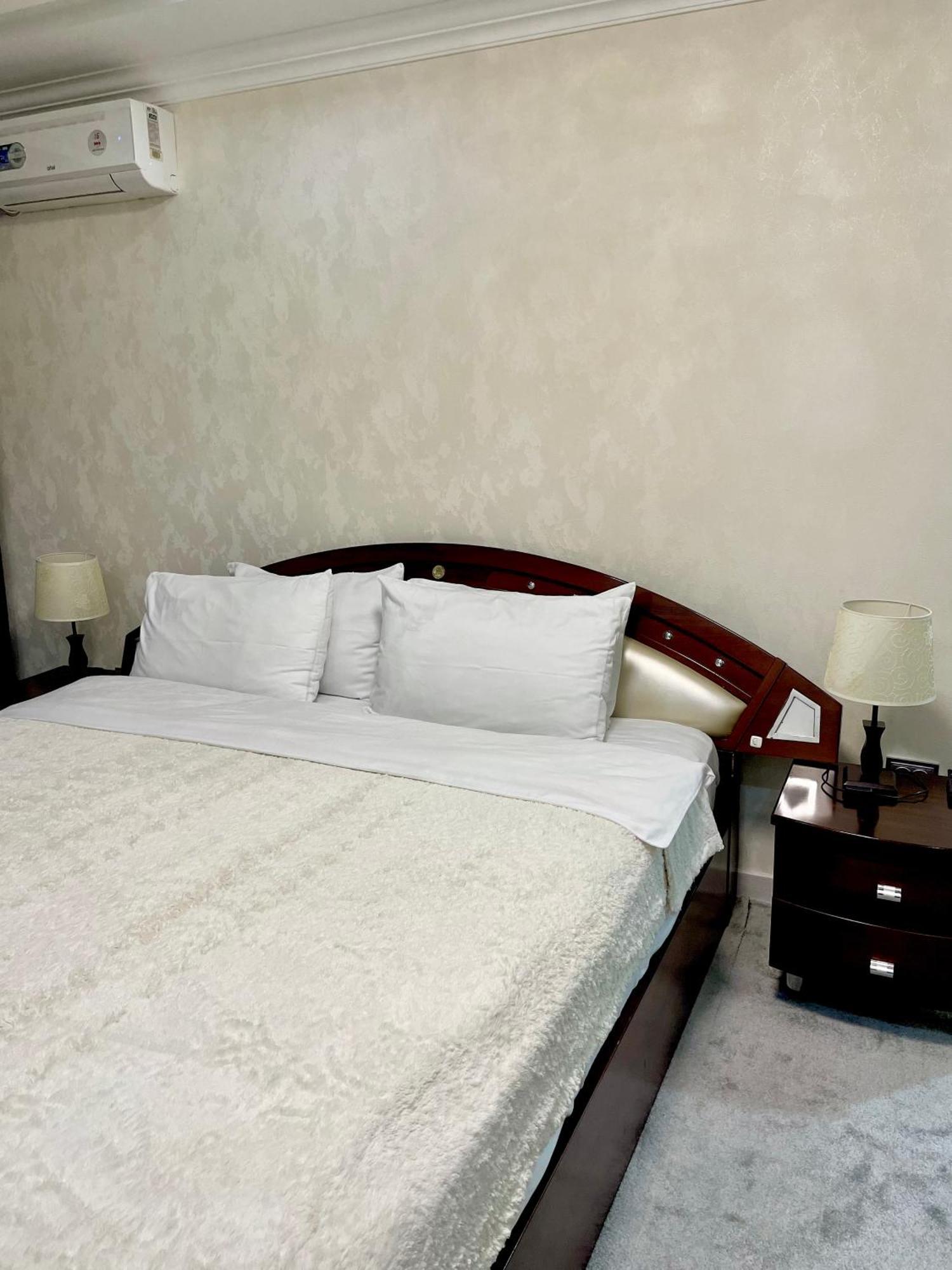 Asson Hotel Termez Buitenkant foto