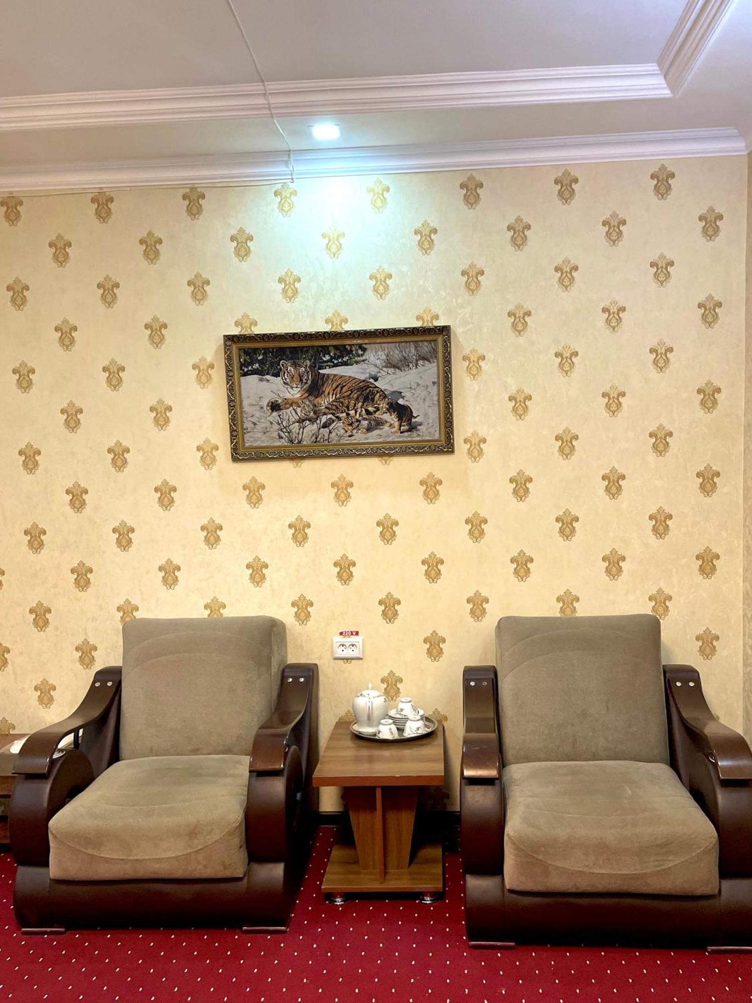 Asson Hotel Termez Buitenkant foto