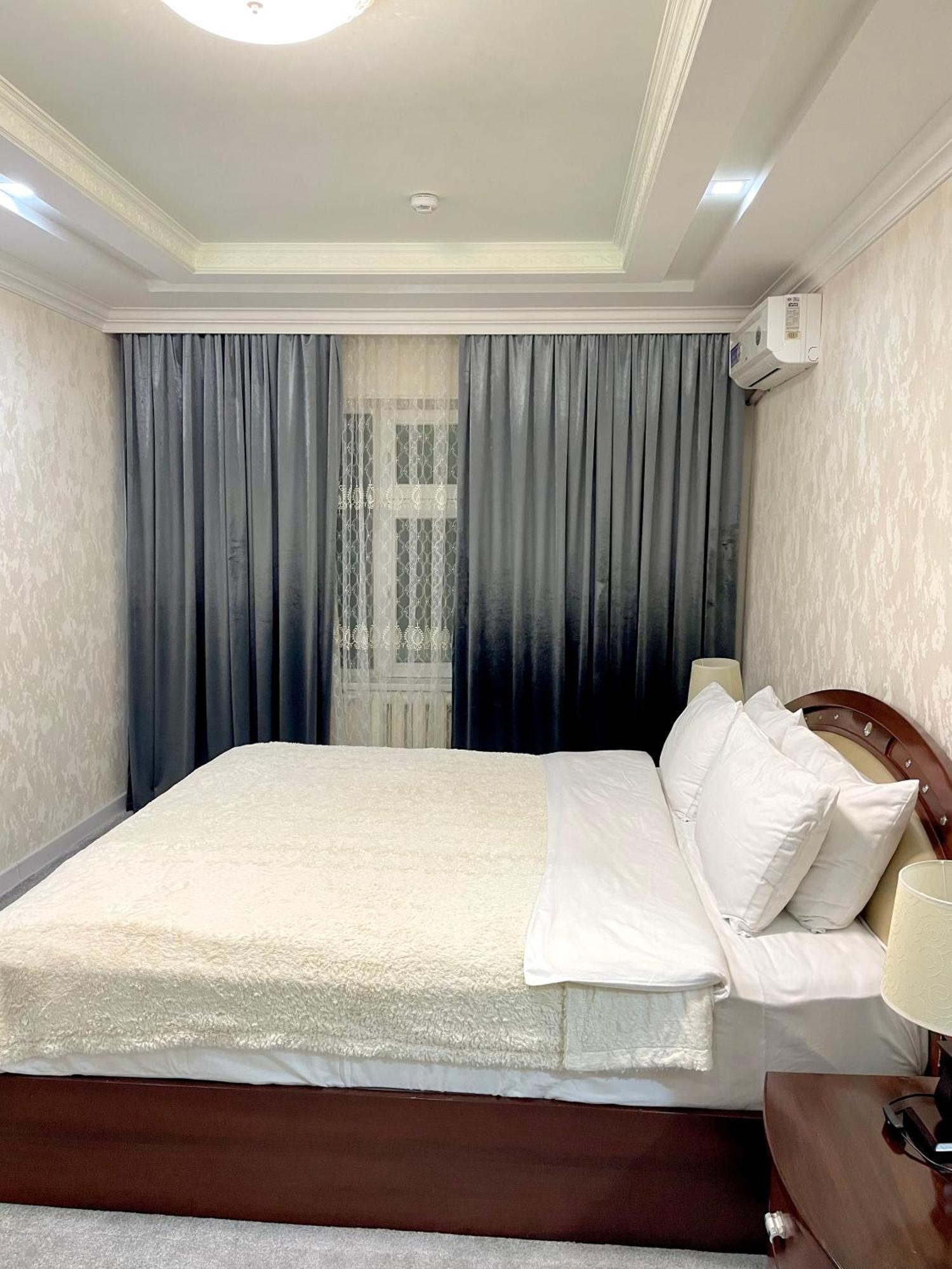 Asson Hotel Termez Buitenkant foto