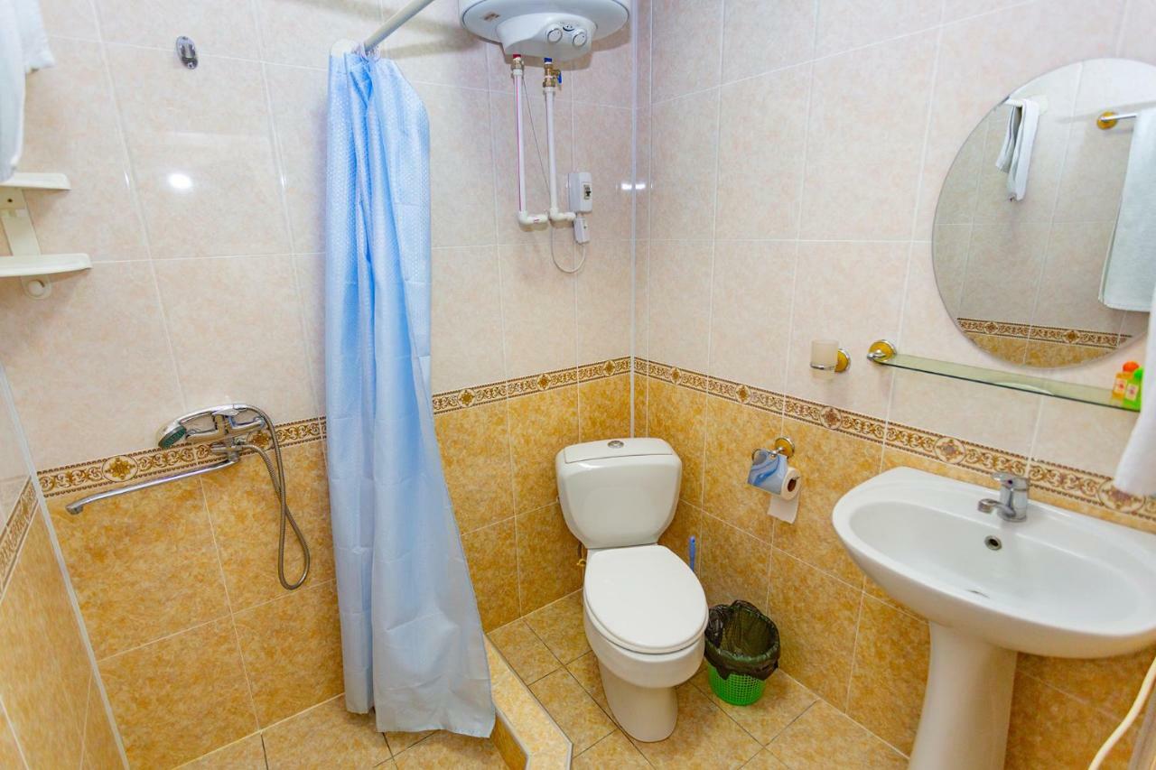 Asson Hotel Termez Buitenkant foto