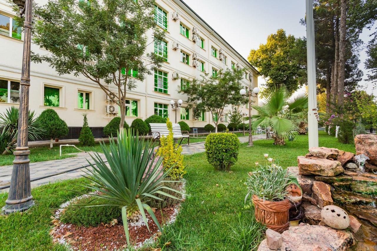 Asson Hotel Termez Buitenkant foto
